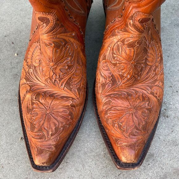 Back At The Ranch 7.5C Saddle 12" Hand Tooled 5/8" Box Toe Boots Western - Picture 1 of 16
